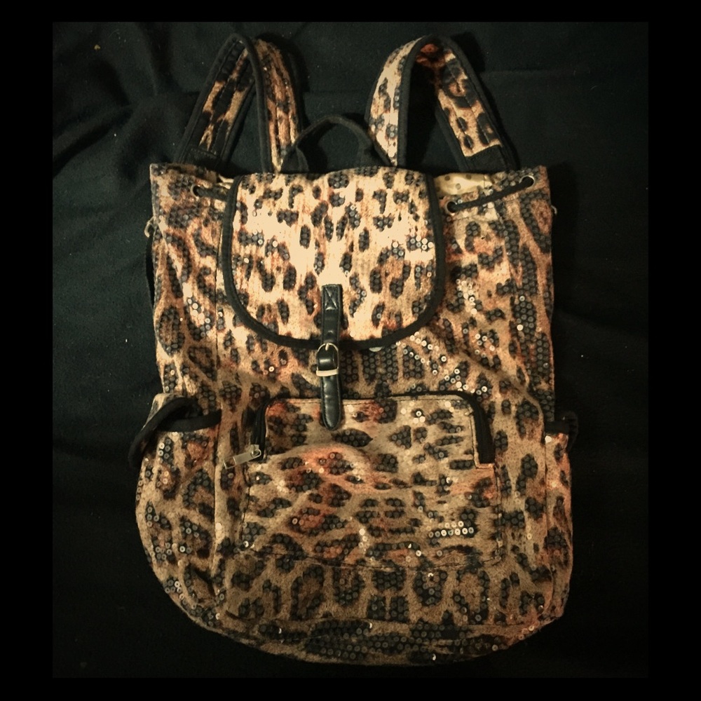 Sequence leopard print backpack
